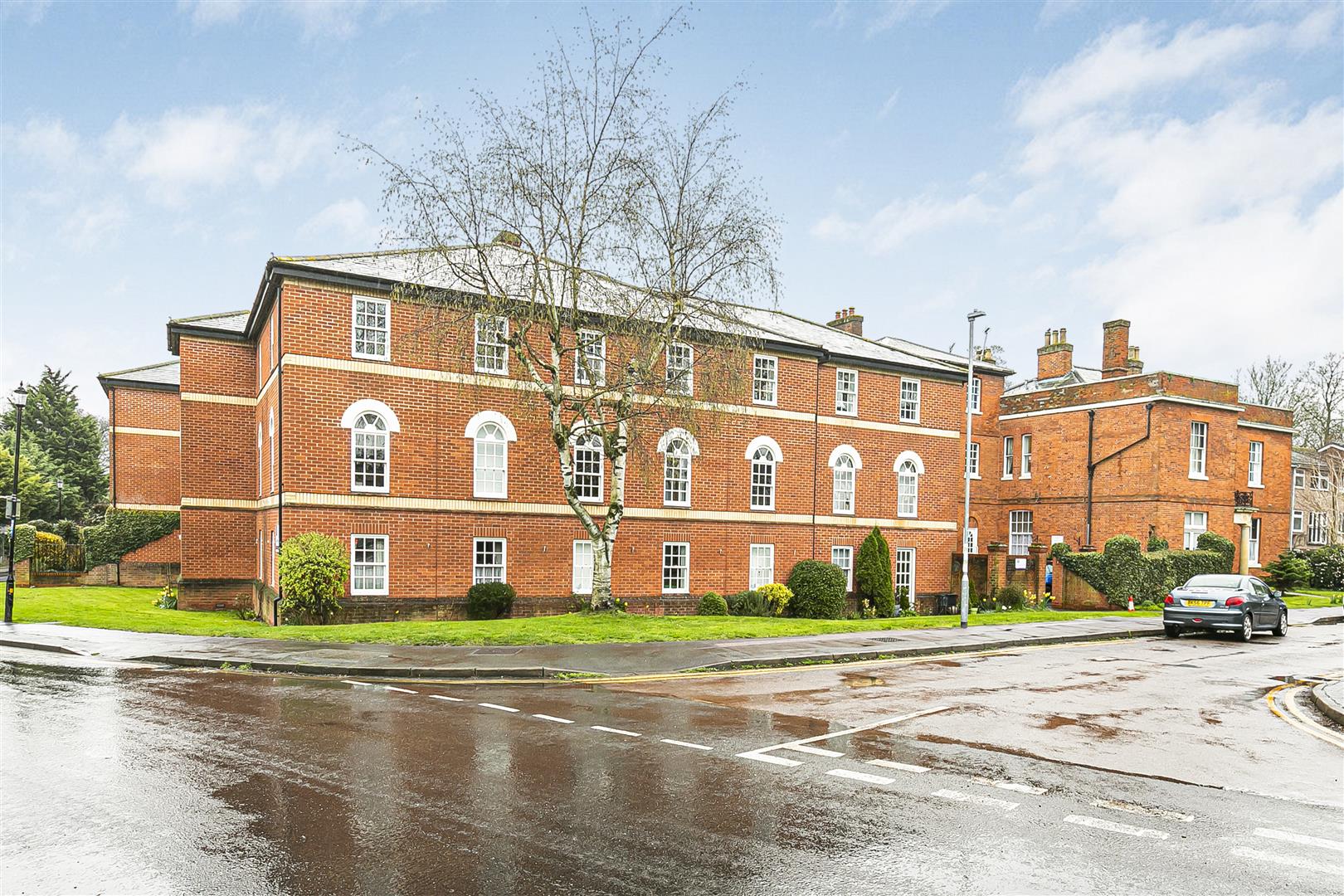 2 Bedroom for sale in Saffron Walden Cheffins Saffron Walden Sales
